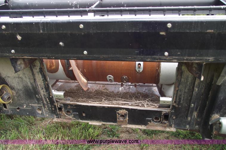 image for item A4054 AGCO 800 Series 30' flex head