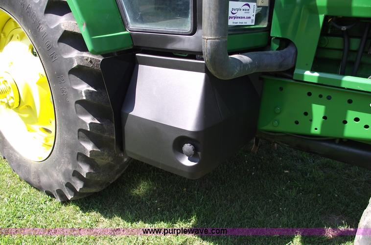 image for item A4055 2001 John Deere 7410 MFWD tractor