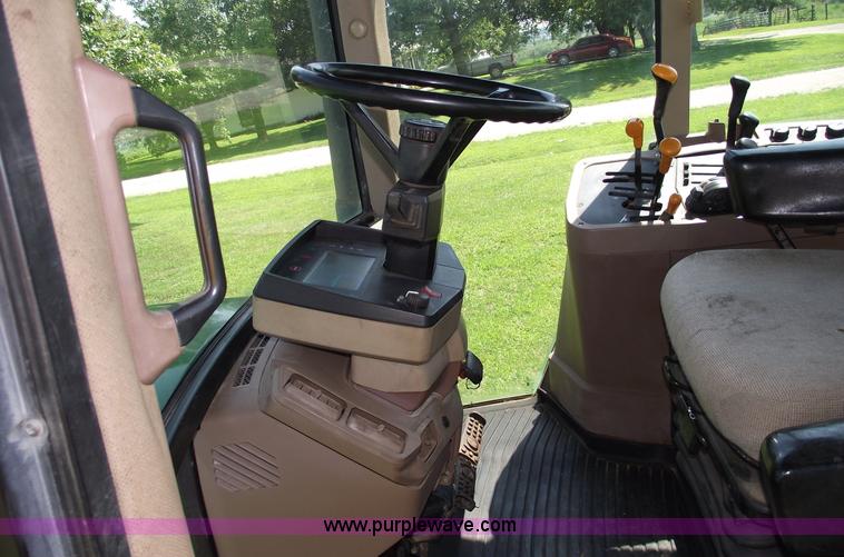 image for item A4055 2001 John Deere 7410 MFWD tractor