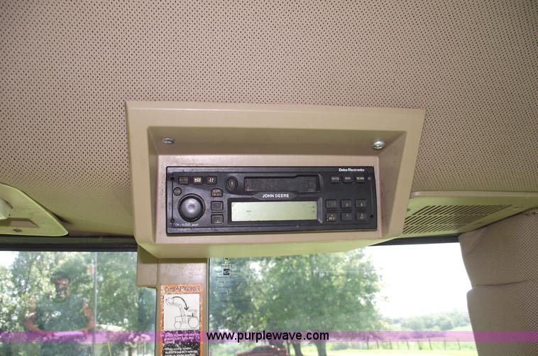 image for item A4055 2001 John Deere 7410 MFWD tractor