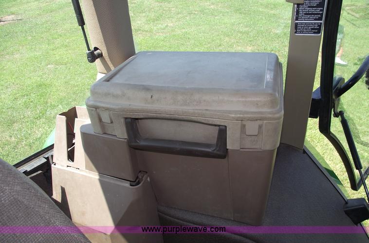 image for item A4055 2001 John Deere 7410 MFWD tractor
