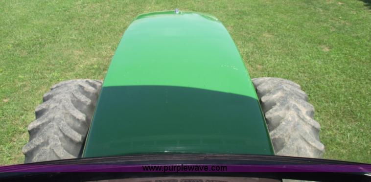 image for item A4055 2001 John Deere 7410 MFWD tractor