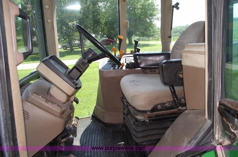 image for item A4055 2001 John Deere 7410 MFWD tractor