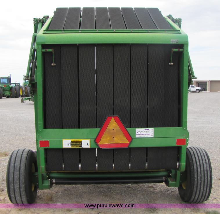 image for item A4643 1990 John Deere 535 round baler