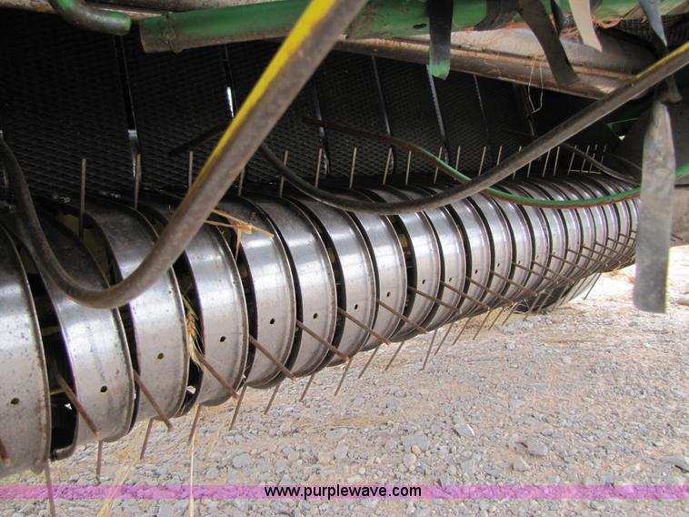 image for item A4643 1990 John Deere 535 round baler