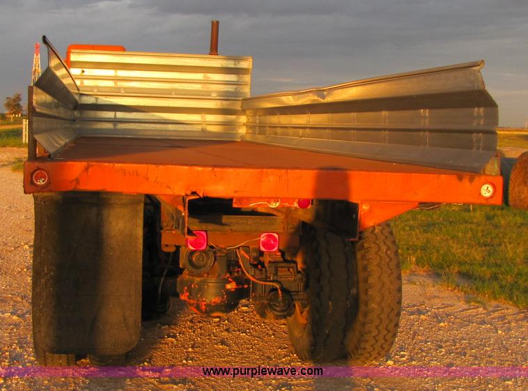 image for item A4645 1966 Mack R600 grain truck