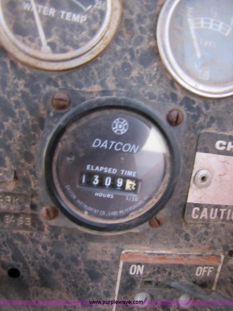 image for item A4645 1966 Mack R600 grain truck