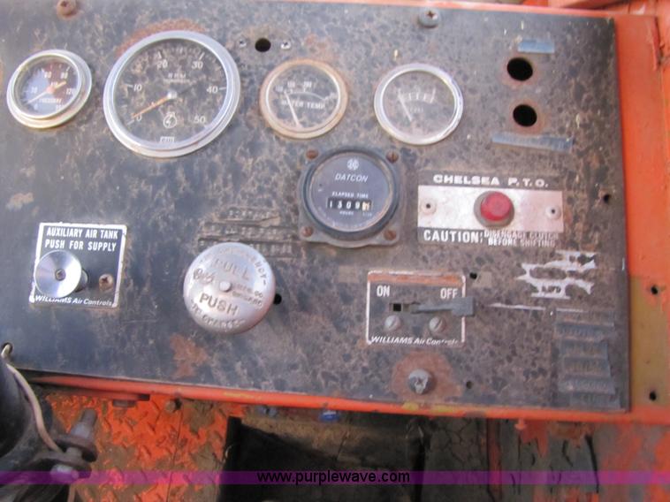 image for item A4645 1966 Mack R600 grain truck