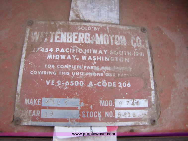 image for item A4645 1966 Mack R600 grain truck