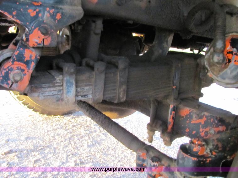 image for item A4645 1966 Mack R600 grain truck