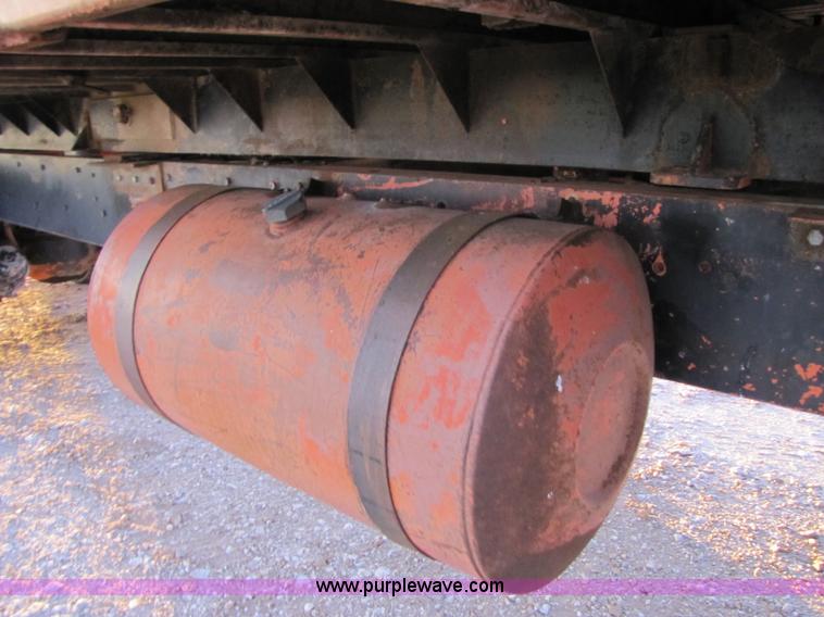 image for item A4645 1966 Mack R600 grain truck