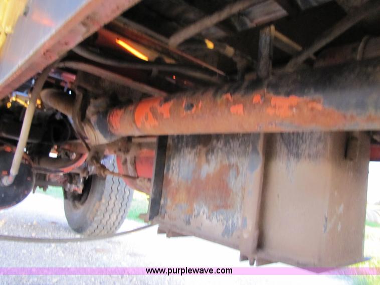 image for item A4645 1966 Mack R600 grain truck