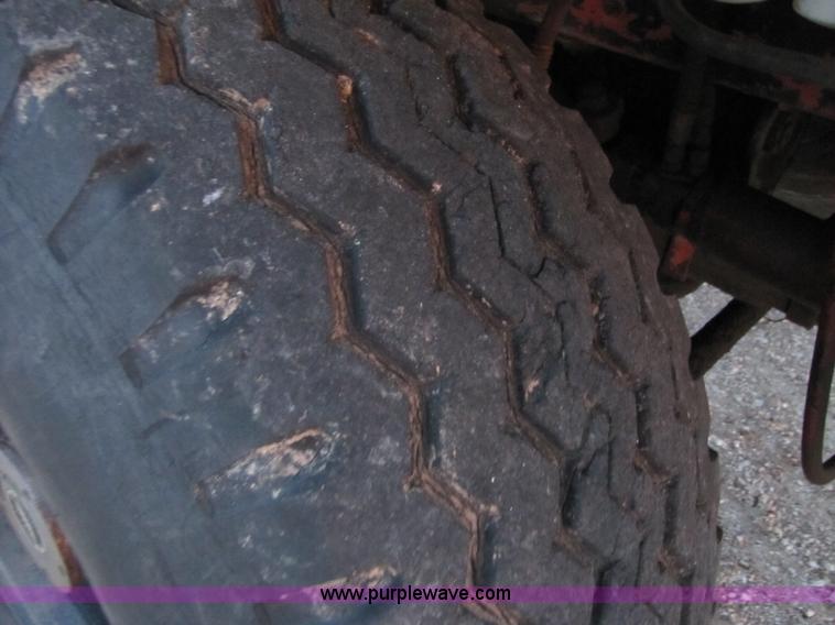 image for item A4645 1966 Mack R600 grain truck