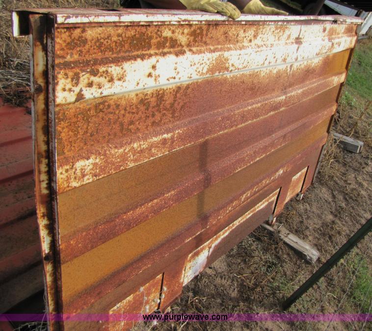 image for item A4645 1966 Mack R600 grain truck