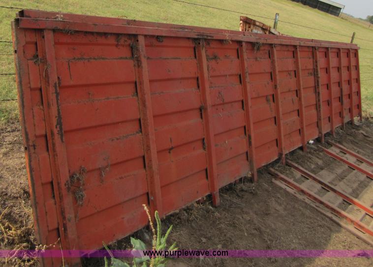 image for item A4645 1966 Mack R600 grain truck