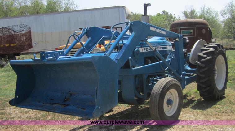 image for item A4701 1974 Ford 340A tractor with loader