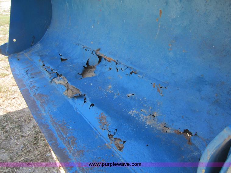 image for item A4701 1974 Ford 340A tractor with loader