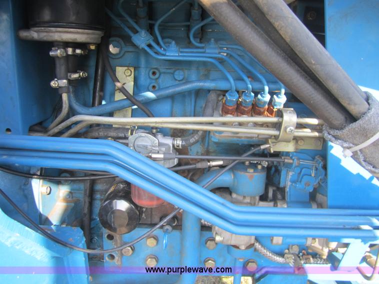 image for item A4706 New Holland 3415 tractor