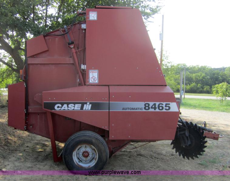 image for item A4707 1999 Case IH 8465A round baler