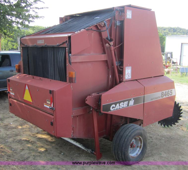 image for item A4707 1999 Case IH 8465A round baler