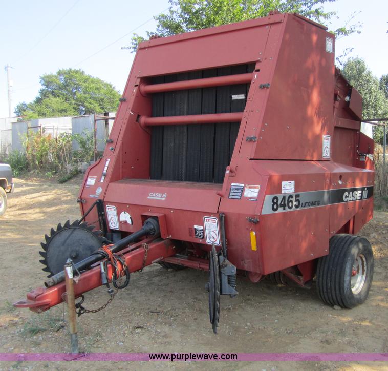 image for item A4707 1999 Case IH 8465A round baler