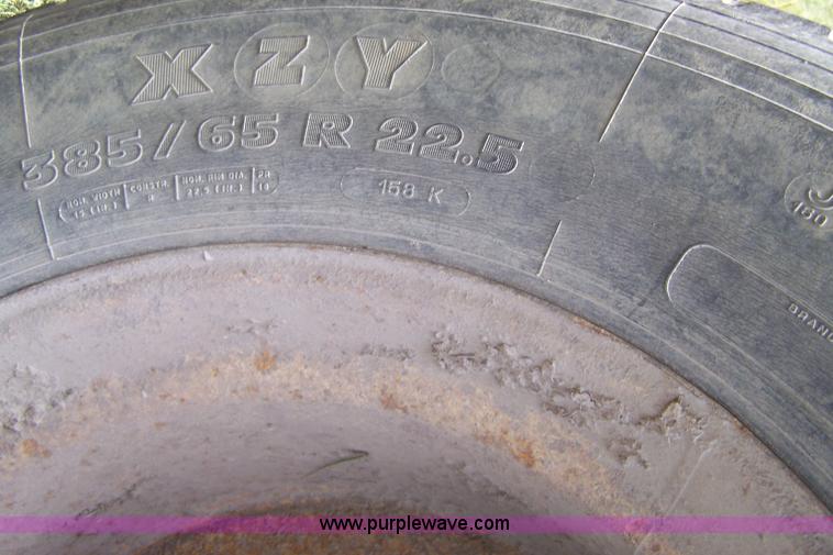 image for item B3514 Schwartz 880 mixer feed wagon