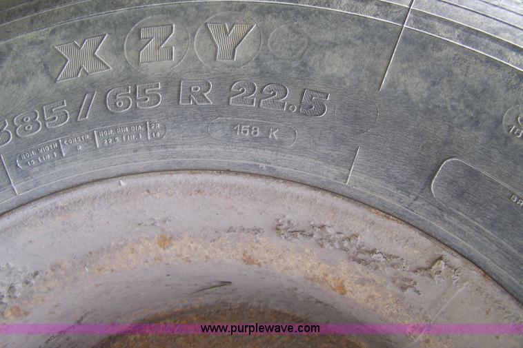 image for item B3514 Schwartz 880 mixer feed wagon