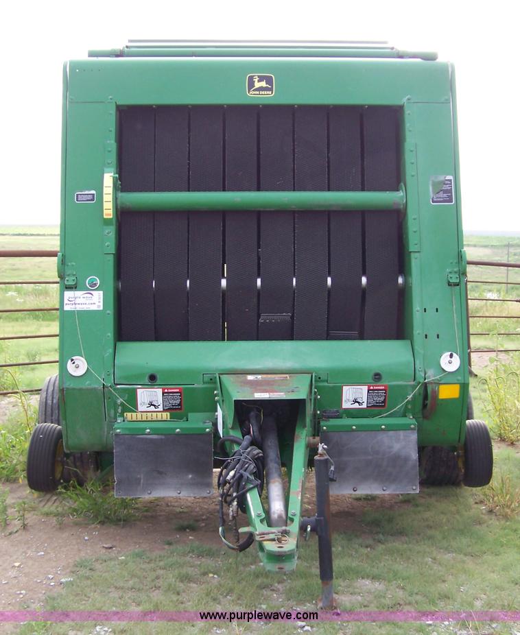 image for item B3517 1998 John Deere 566 round baler