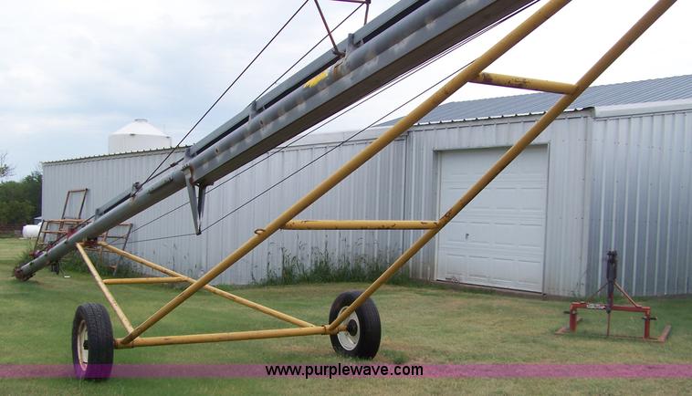 image for item C9324 Hutchinson 50' grain auger