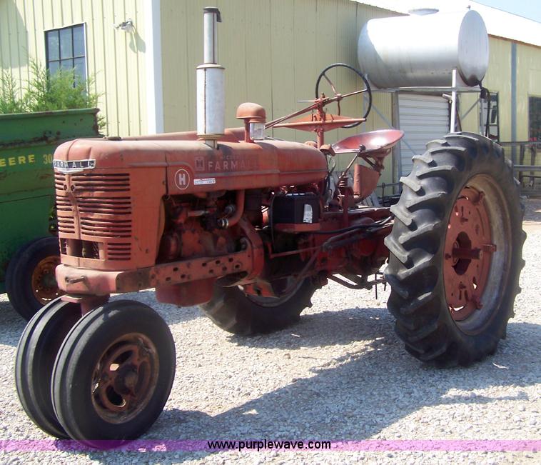 image for item C9380 Farmall H tractor