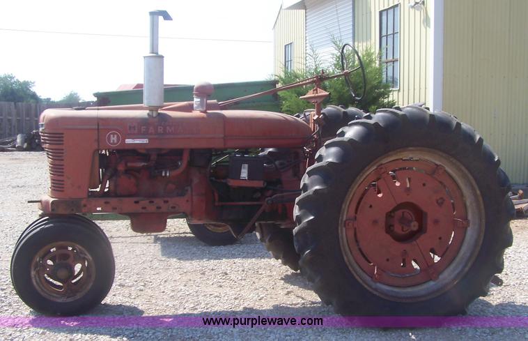 image for item C9380 Farmall H tractor