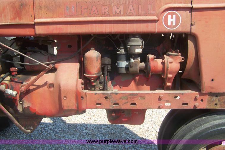 image for item C9380 Farmall H tractor