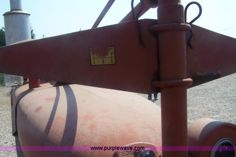 image for item C9380 Farmall H tractor