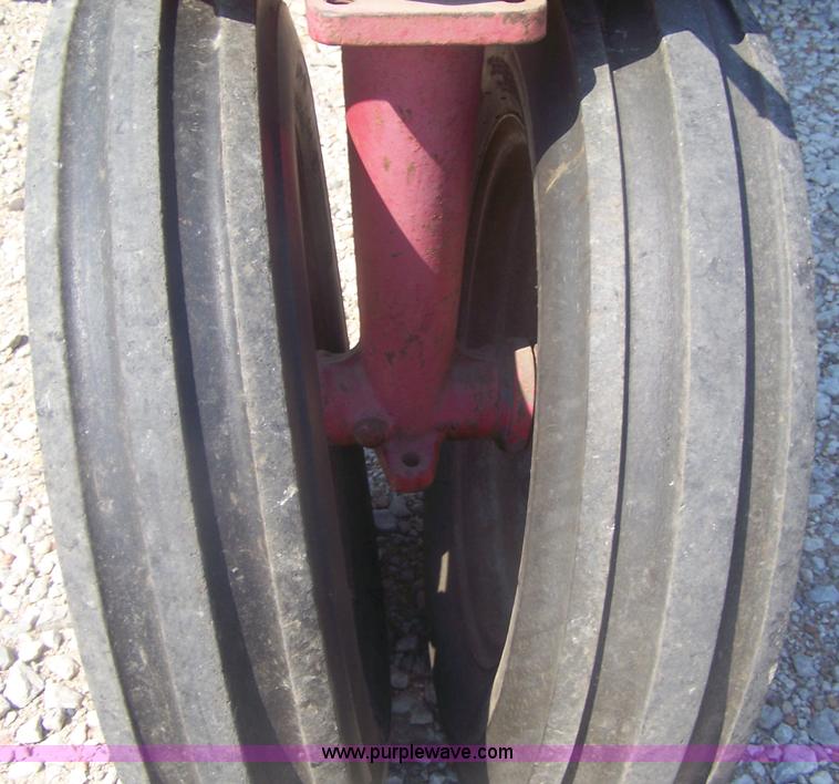 image for item C9380 Farmall H tractor