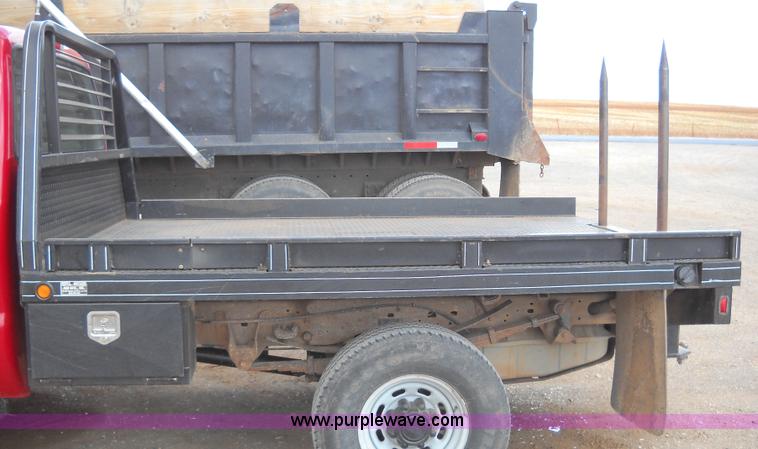 image for item D9024 Butler flatbed with bale spike