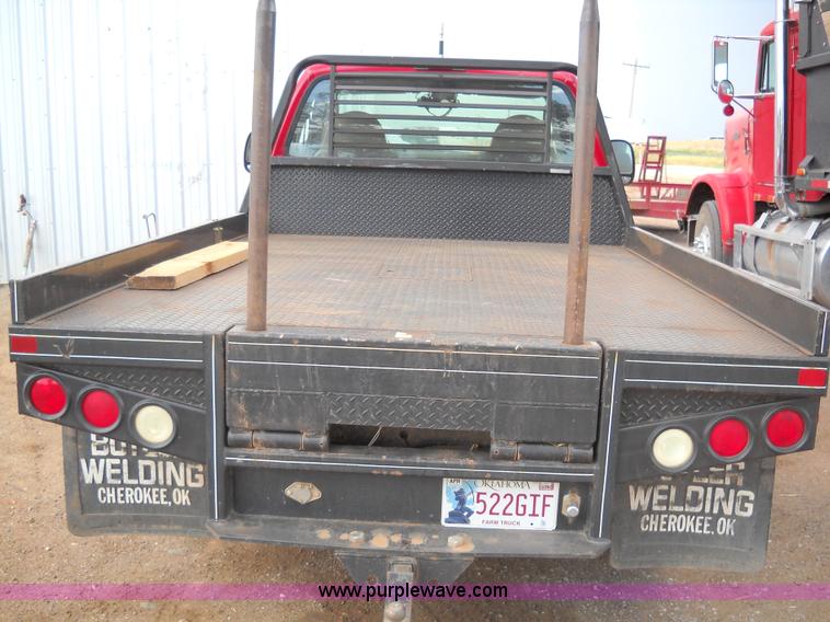 image for item D9024 Butler flatbed with bale spike