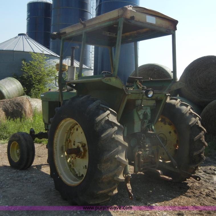 image for item D9740 1964 John Deere 3020 tractor
