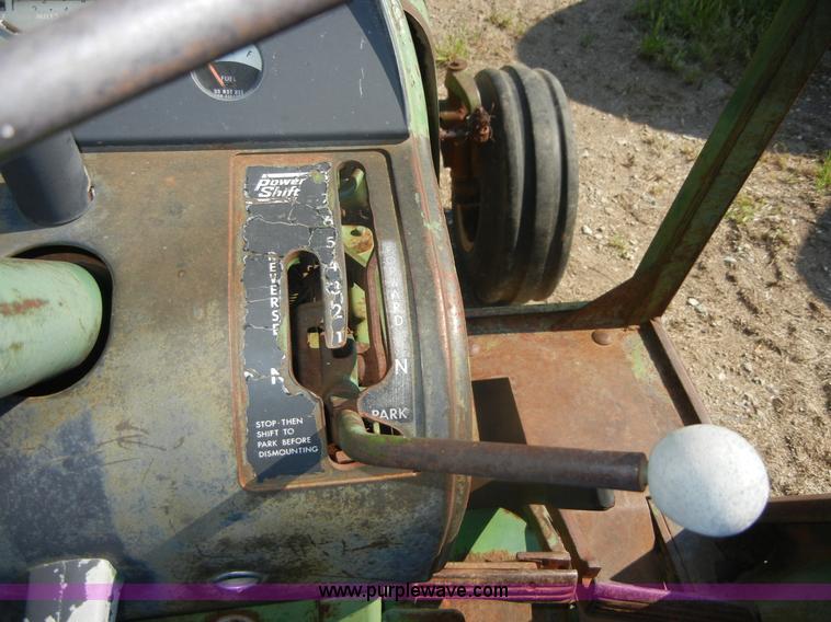 image for item D9740 1964 John Deere 3020 tractor