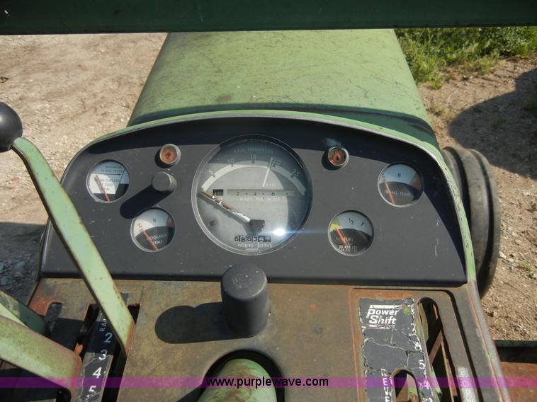 image for item D9740 1964 John Deere 3020 tractor