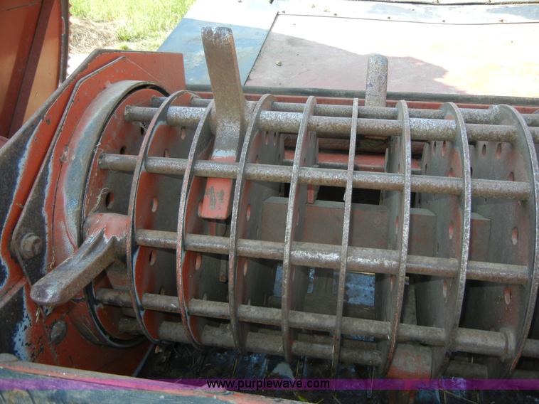 image for item D9741 Hesston BP25 hay processor