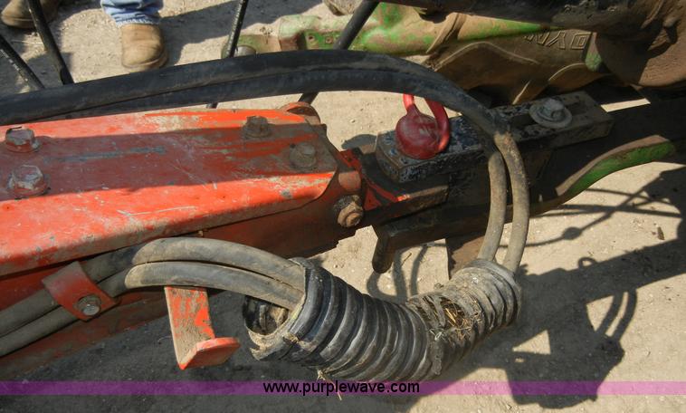 image for item D9741 Hesston BP25 hay processor