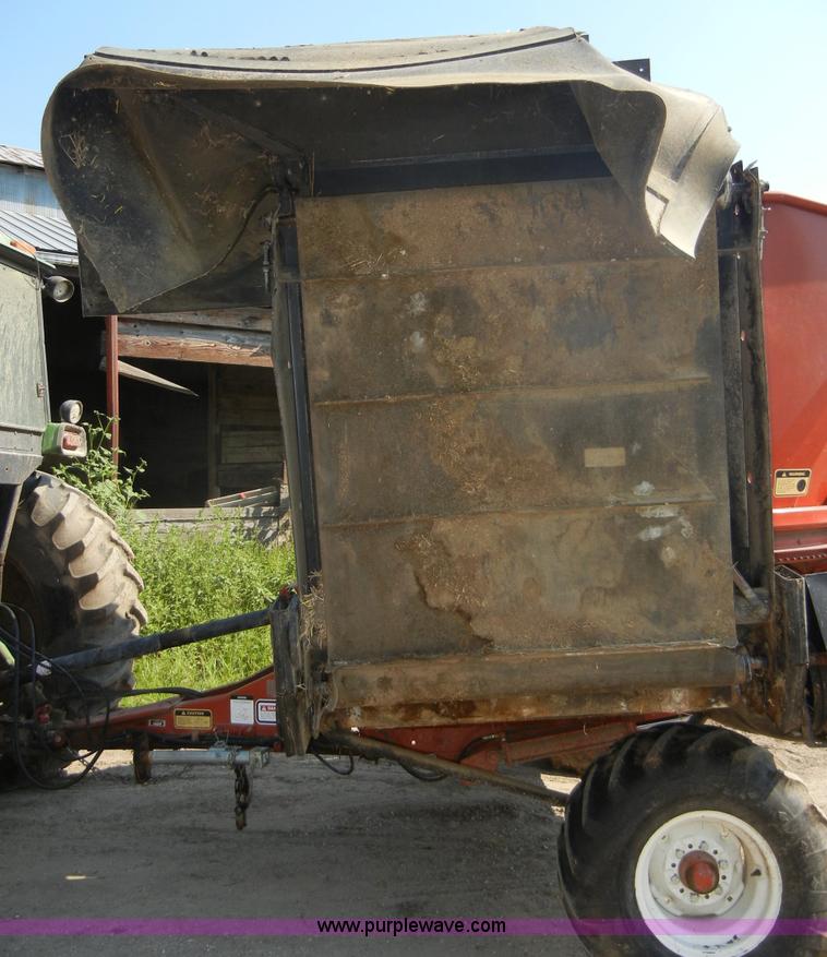 image for item D9741 Hesston BP25 hay processor