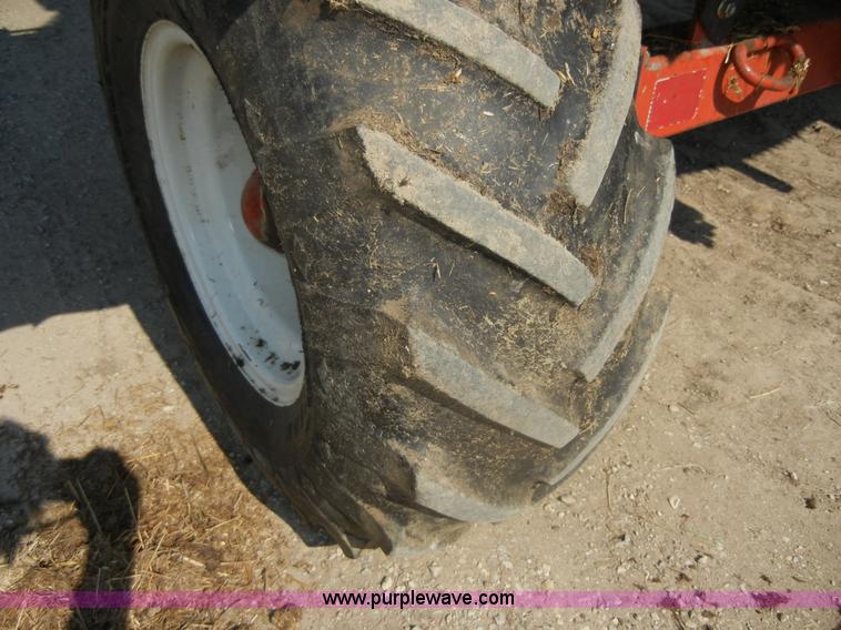 image for item D9741 Hesston BP25 hay processor