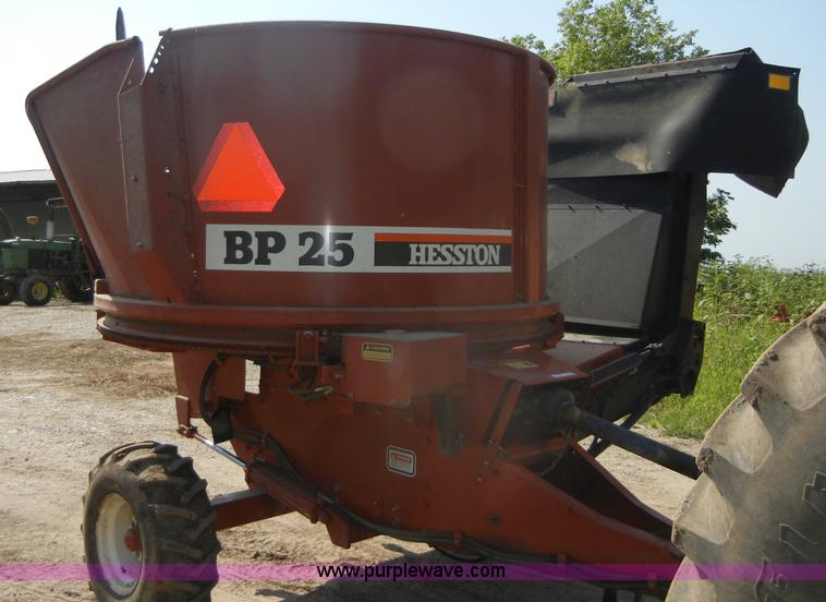 image for item D9741 Hesston BP25 hay processor
