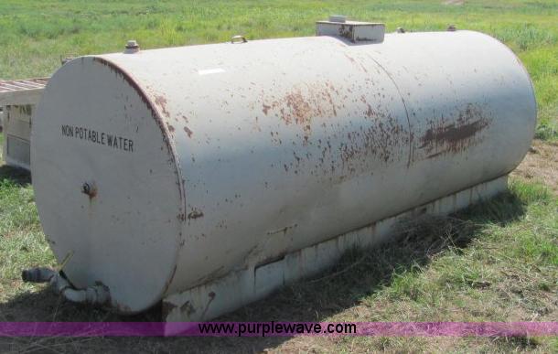 image for item F9767 1,000 gallon water tank