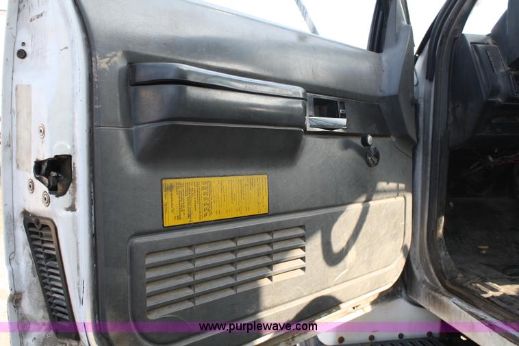 image for item 5093 1990 Chevrolet Kodiak refuse truck