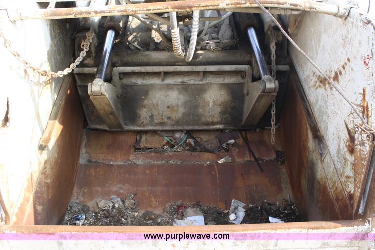 image for item 5093 1990 Chevrolet Kodiak refuse truck