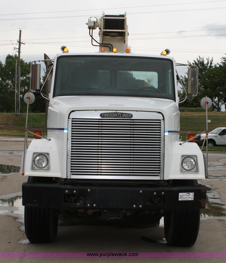 image for item A2216 1992 Freightliner FLC112 crane truck