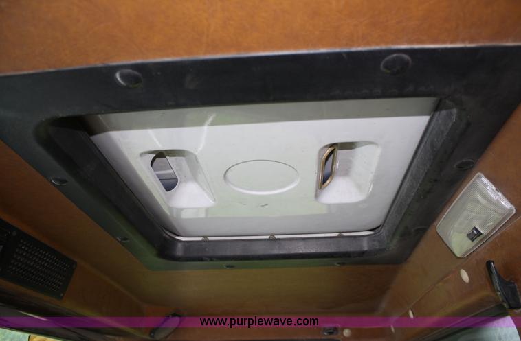 image for item A2216 1992 Freightliner FLC112 crane truck