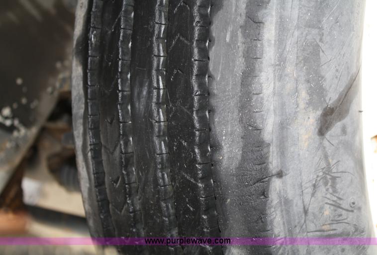 image for item A2216 1992 Freightliner FLC112 crane truck